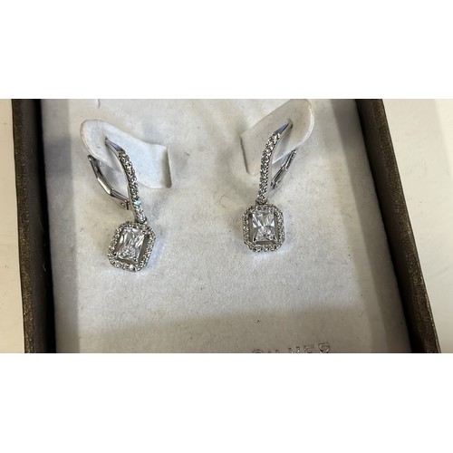 522 - SILVER EARRINGS