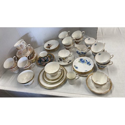 641 - QTY OF MIXED PART TEA SETS