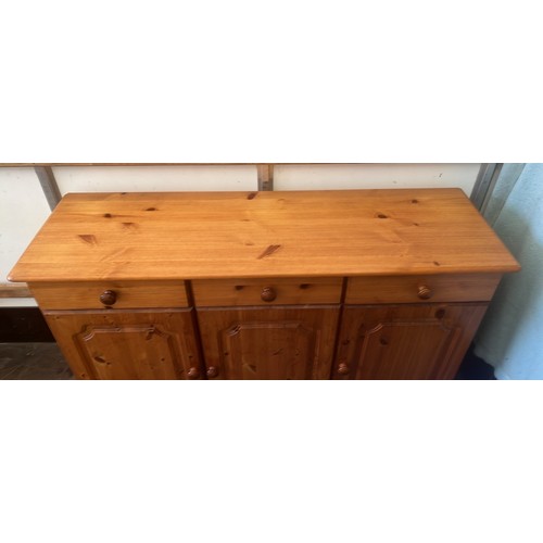 819 - PINE SIDEBOARD