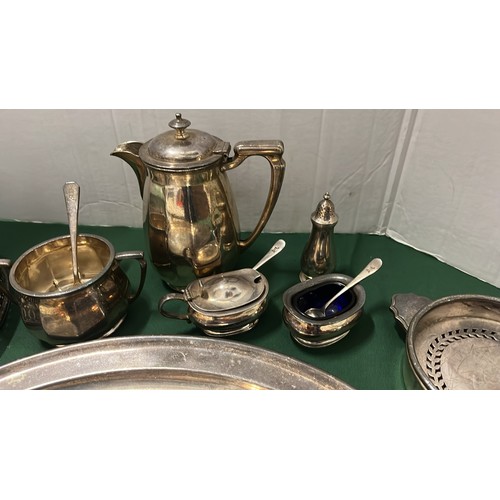 234 - MAPPING & WEBB COLLECTION OF HEAVY SILVER PLATE TABLE WARE