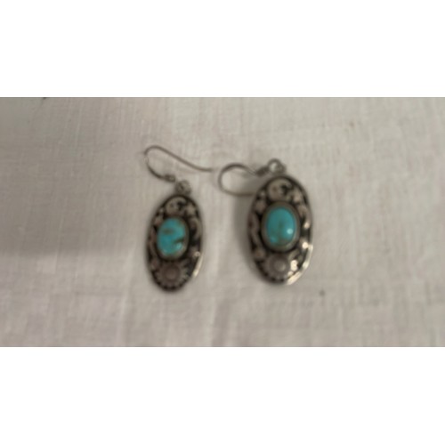 162 - SILVER EARRINGS