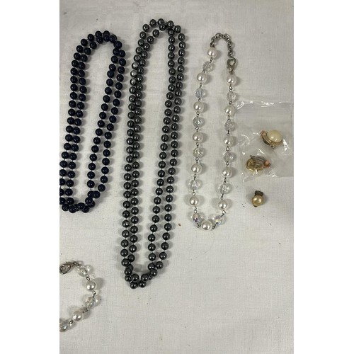 147 - SELECTION OF PEARL AND BEAD NECKLACES