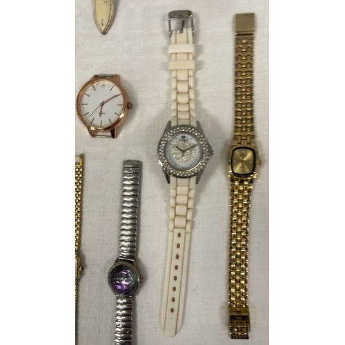 207 - ASSORTMENT OF WATCHES