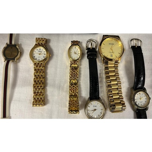 152 - COLLECTION OF MIXED WATCHES