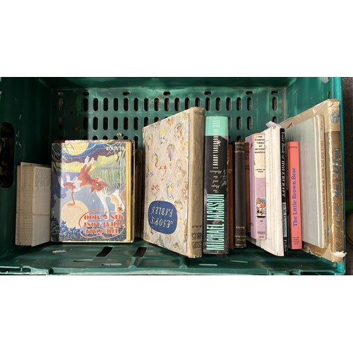 21 - QTY OF VINTAGE BOOKS