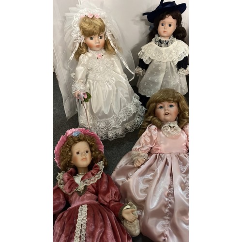 20 - COLLECTION OF PORCELAIN DOLLS