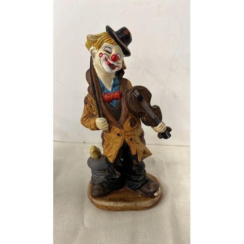 2 - SELECTION OF CLOWN FIGURES