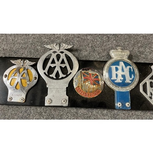 82 - MOUNTED CAR CLUB BADGES