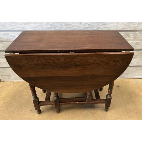 333 - OAK GATE LEG TABLE