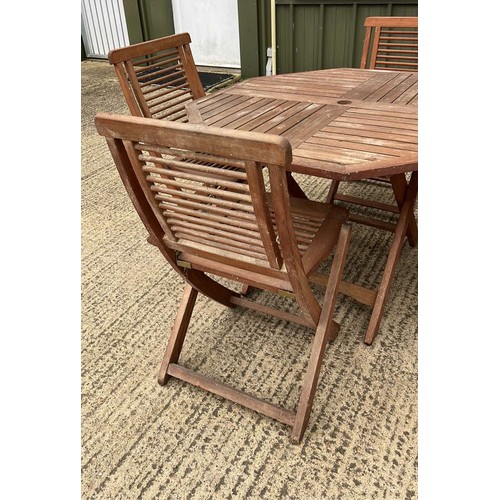 337 - WOODEN FOLDING GARDEN SET BY FIRMAN LEISURE FURNITURE