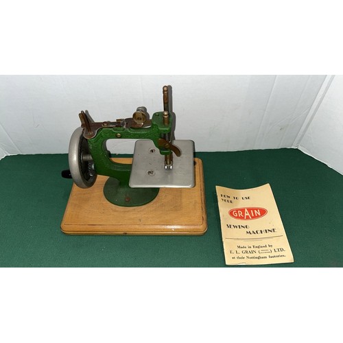 306 - VINTAGE GRAIN SEWING MACHINE