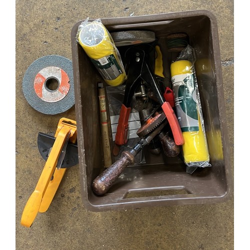 393 - HAND TOOLS