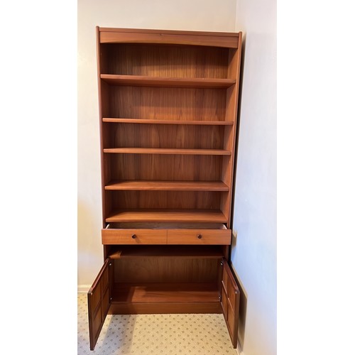 417 - PARKER KNOLL BOOKSHELF UNIT