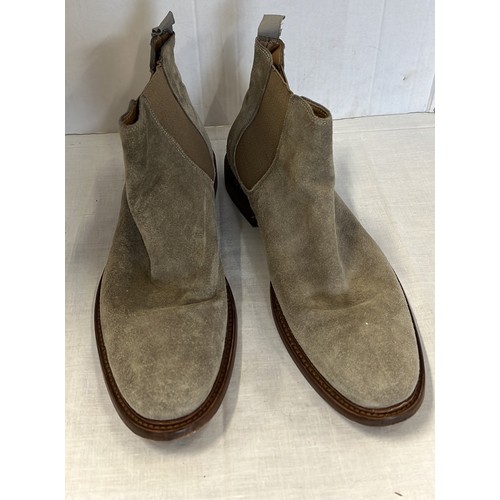 261 - REISS LONDON BOOTS SIZE 43