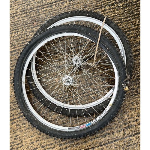 470 - TWO BICYCLE WHEELS