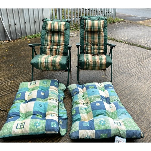 477 - GARDEN CHAIRS / USED