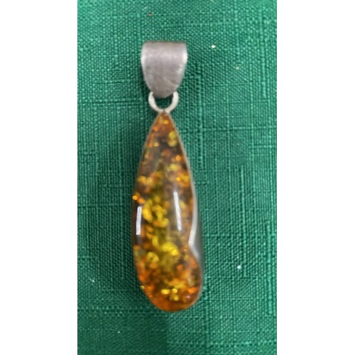 113 - 925 SILVER PENDANT-AMBER