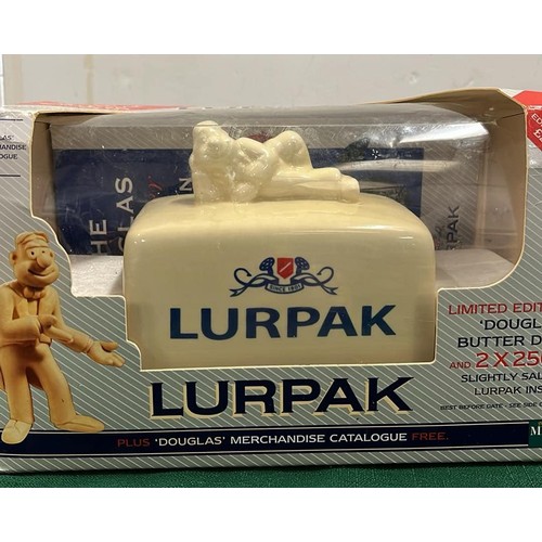 75 - LURPAK & UTTERLY BUTTERLY DISHIS