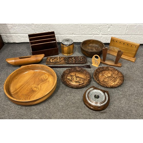 3 - QTY OF MIXED TREEN WARE