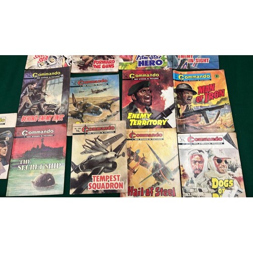 39 - VINTAGE COMMANDO COMICS