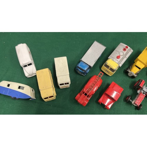 20A - SELECTION OF 1950/70S CORGI - DINKY TOY VEHICLES  / PLAY WORN