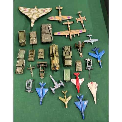 32A - SELECTION OF DIE CAST MILITARY AIR CRAFT AND VEHICLES