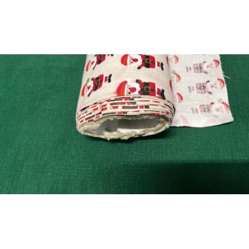 37 - END OF ROLL COTTON FABRIC / FATHER CHRISTMAS