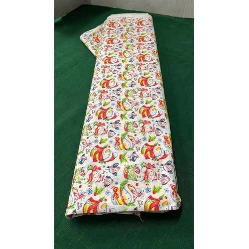 48 - END OF ROLL COTTON FABRIC / SNOWMAN