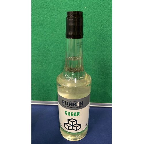 92 - 5 X BOTTLES OF FUNKIN COCKTAIL SYRUP
