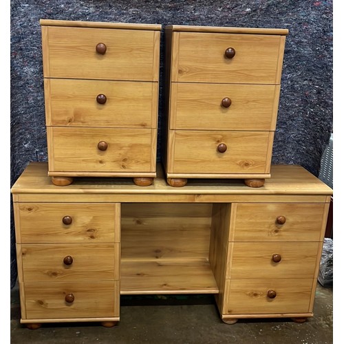 PINE EFFECT BEDROOM SET