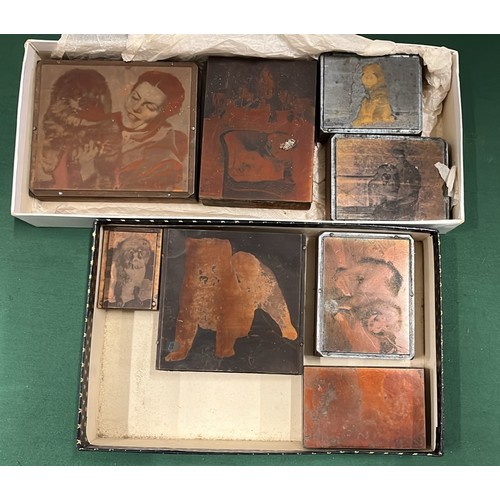 124 - VINTAGE PRINT BLOCKS