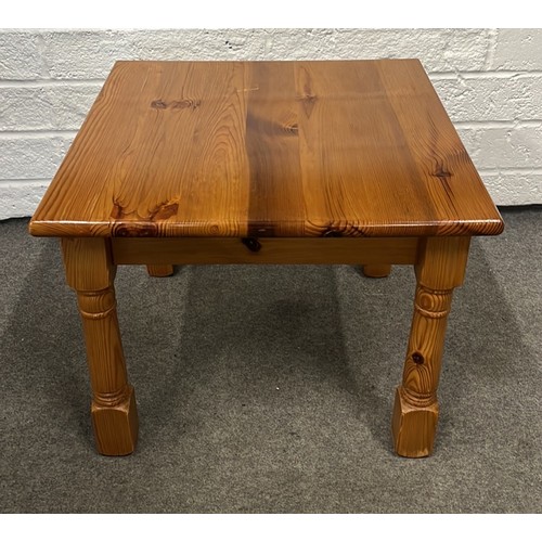197 - PINE SQUARE LAMP TABLE