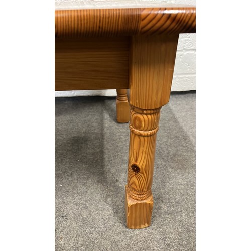 197 - PINE SQUARE LAMP TABLE