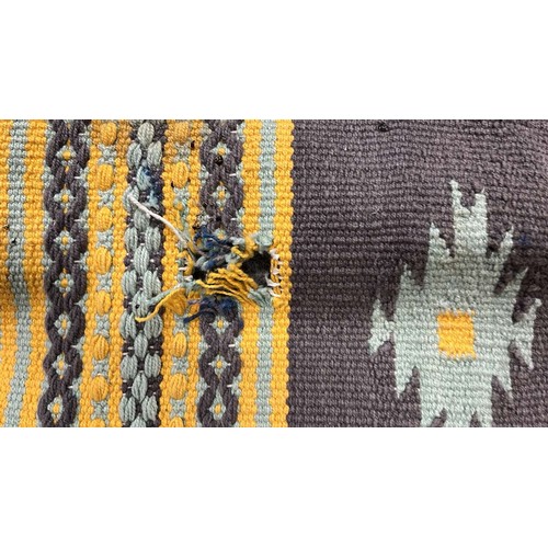 180 - 2 X OVER FLOOR RUGS