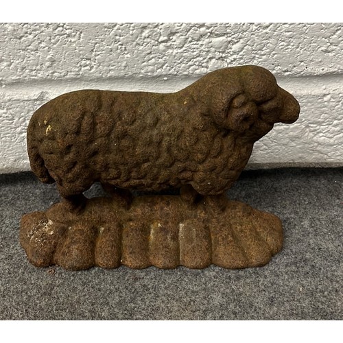 212 - CAST METAL SHEEP DOOR STOP