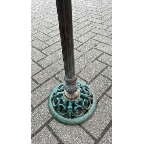 215 - GARDEN CAST METAL BIRD BATH