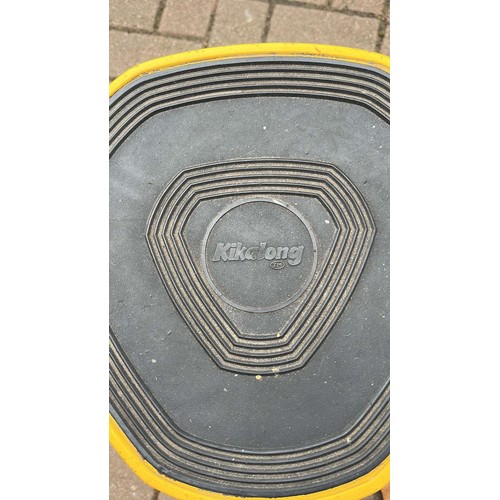 217 - MOBILE STEP IN YELLOW