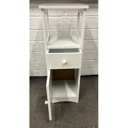 235 - OCCASIONAL FURNITURE IN WHITE
