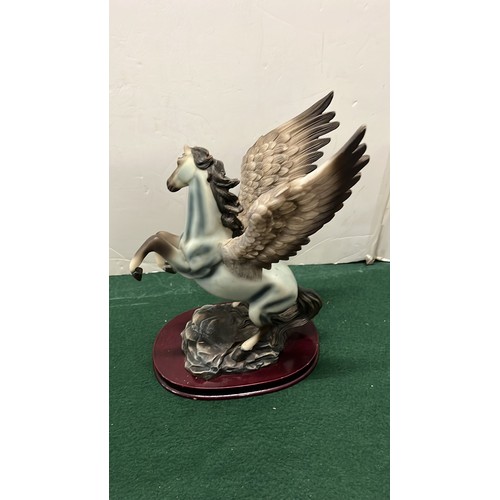 99 - THE JULIANA COLLECTION LARGE PEGASUS FIGURE