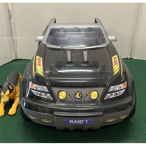 92 - 2002 ACTION MAN RAID 4X4 JEEP WITH DOG