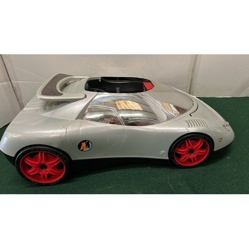 90 - 1998 HASBRO ACTION MAN SILVER SPEED ROAD RACE CAR