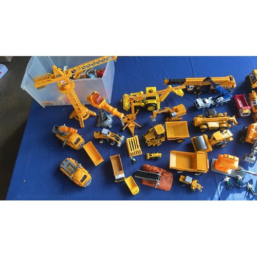 68 - SELECTION OF CONSTRUCTION VEHICLES