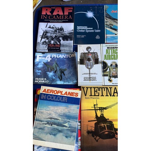 64 - LARGE SELECTION OF MILITARY THEMED BOOKS