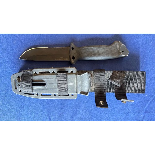 57 - GERBER OF PORTLAND OREGON USA COMBAT KNIFE...