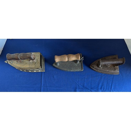 47 - SELECTION OF BRASS AND METAL FLAT IRONS...