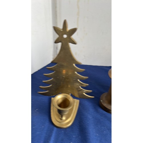 42 - SELECTION OF BRASS ITEMS...