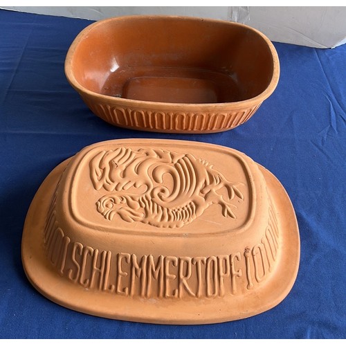 32 - LARGE TERRACOTTA CHIKEN ROASTER BY Schlemmertopf...