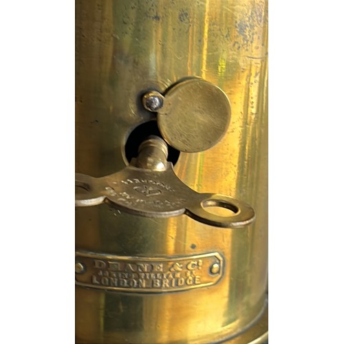 30 - EDWARDIAN DEANE & CO LONDON BRIDGE BRASS CLOCK WORK FIRE JACK ROASTING SPIT WITH KEY AND RACK /W...