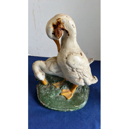 28 - CAST METAL GEESE & FROG DOOR STOPS...
