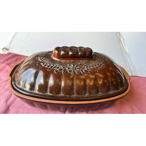 20 - LARGE TERRACOTTA CHICKEN ROSTING POT...